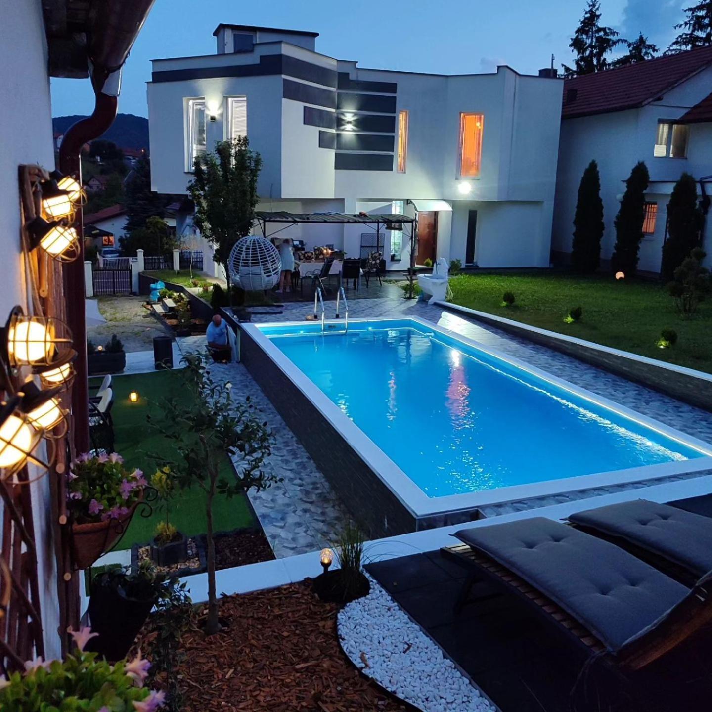 Villa Lea Tuzla Buitenkant foto