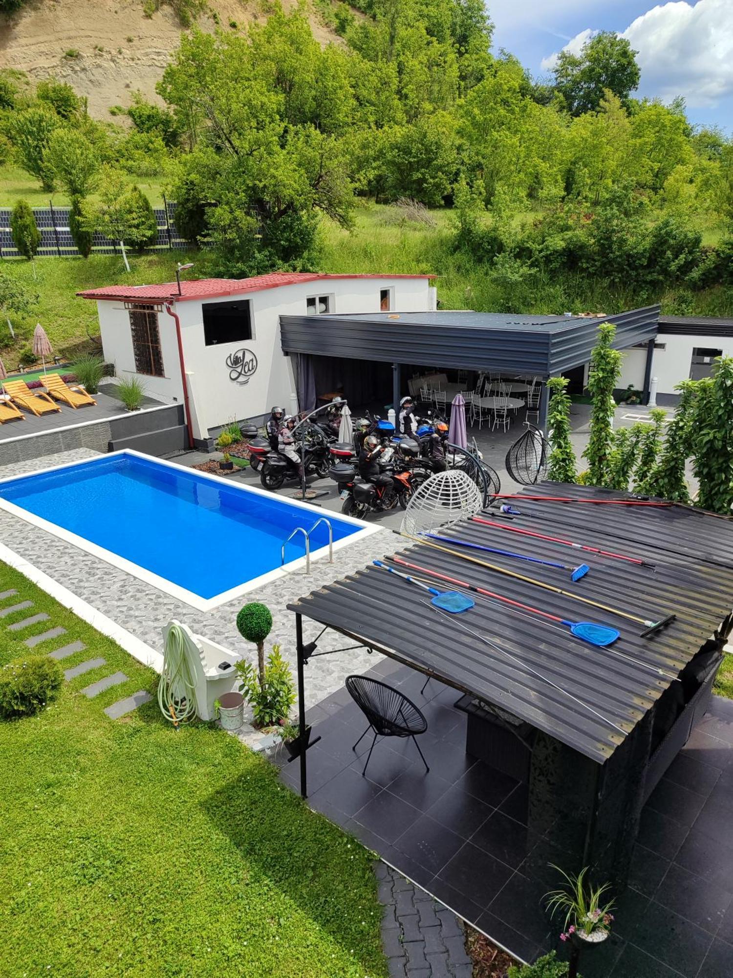 Villa Lea Tuzla Buitenkant foto